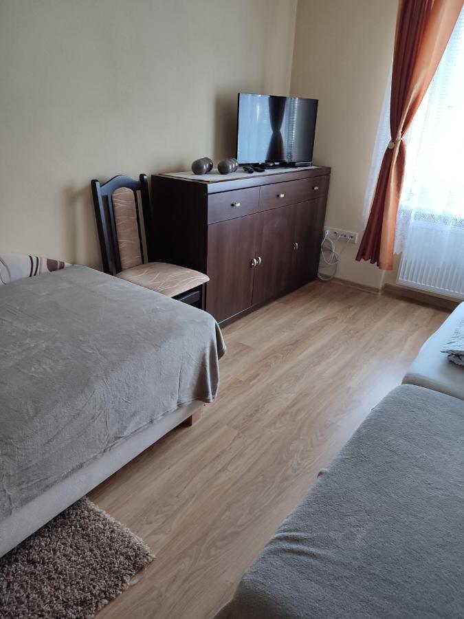 Barnabas Rusnak Ubytovanie V Sukromi Mucin Extérieur photo